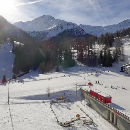 דירה Rosablanche D52 By Interhome